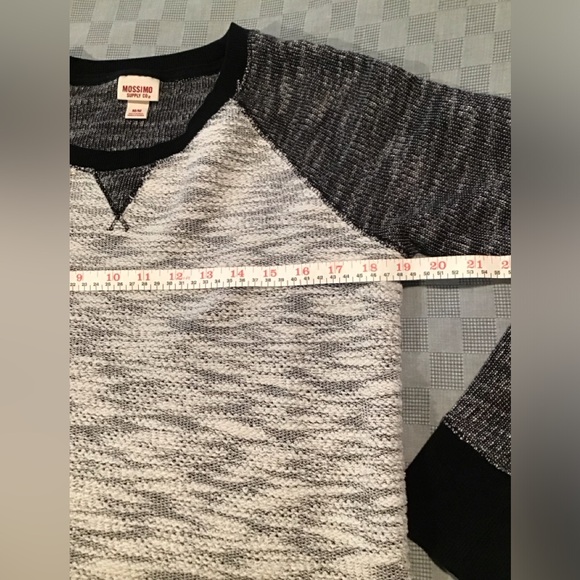 Mossimo Supply Co Women's Sweater Sz M Raglan Sleeve - Picture 4 of 6